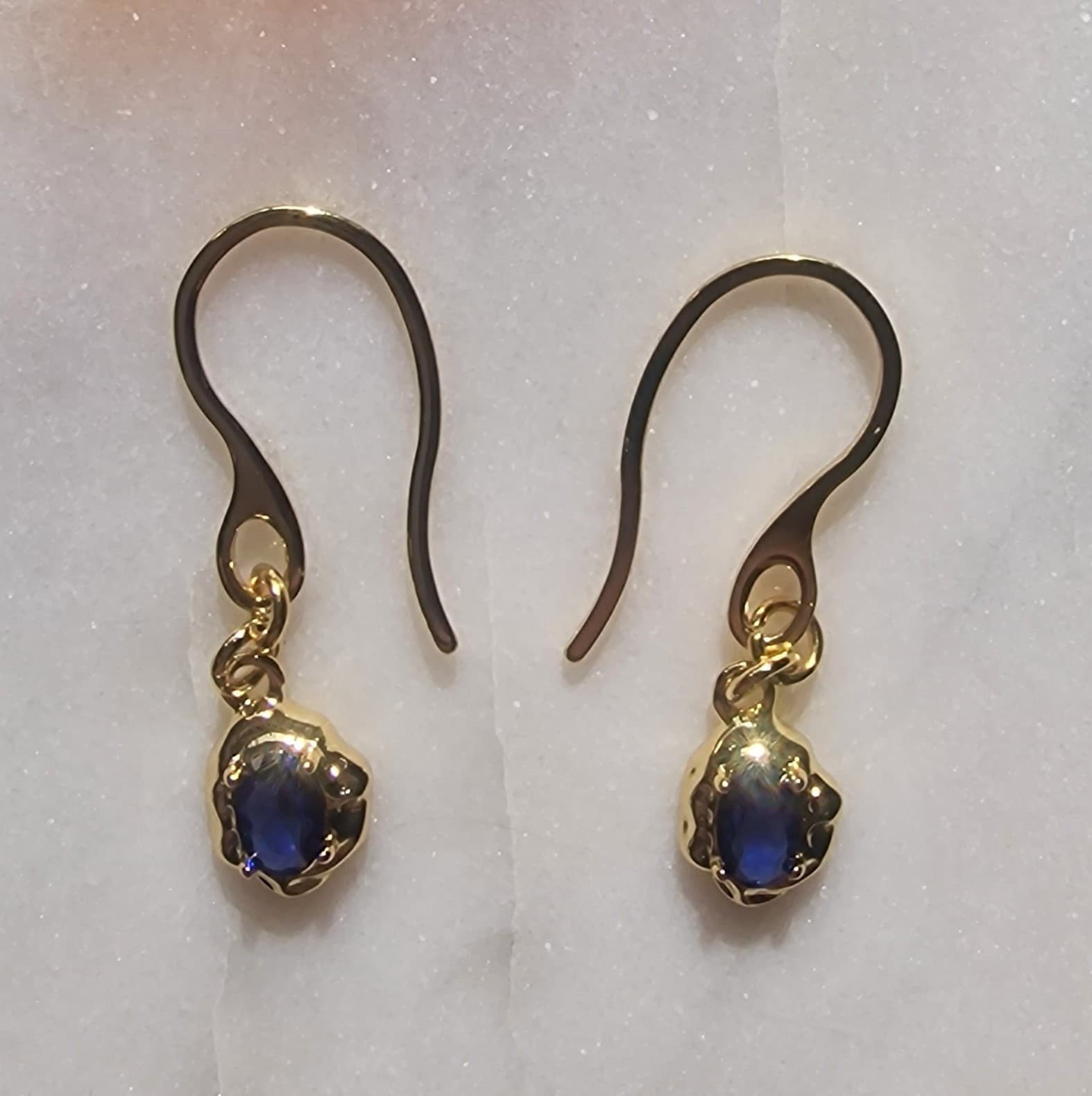 Blue stone earring 3